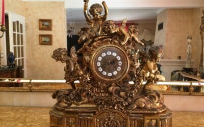 Pendule bronze aux angelots
